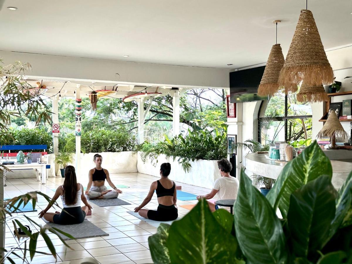 Zulu Surf Hotel Tamarindo Kültér fotó